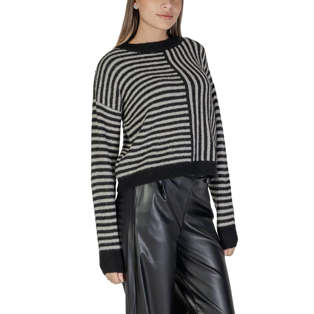 Vero Moda Black And White Polyester Polyester Sweater