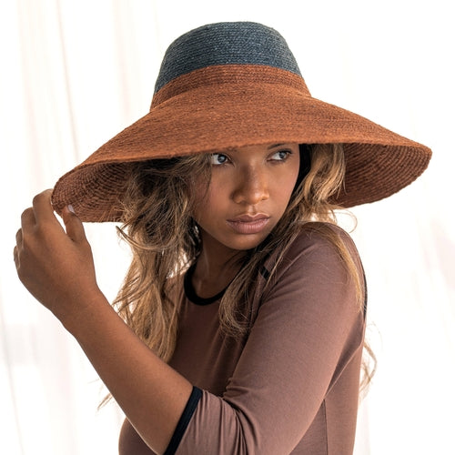 RIRI DUO Jute Handwoven Straw Hat in Burnt Sienna & Black